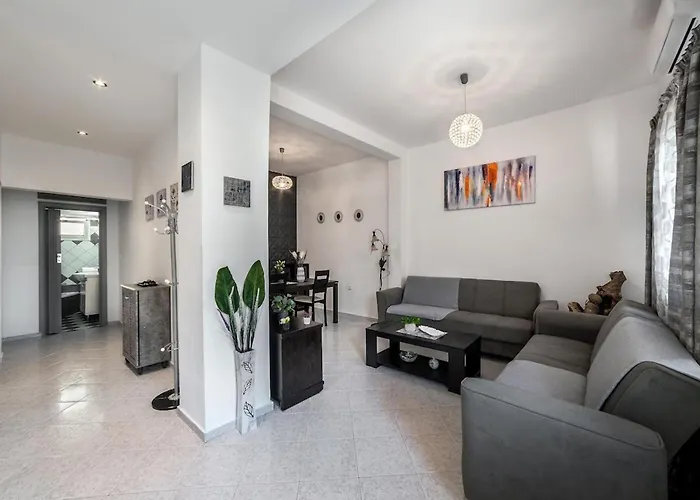 Ariadni Apartment