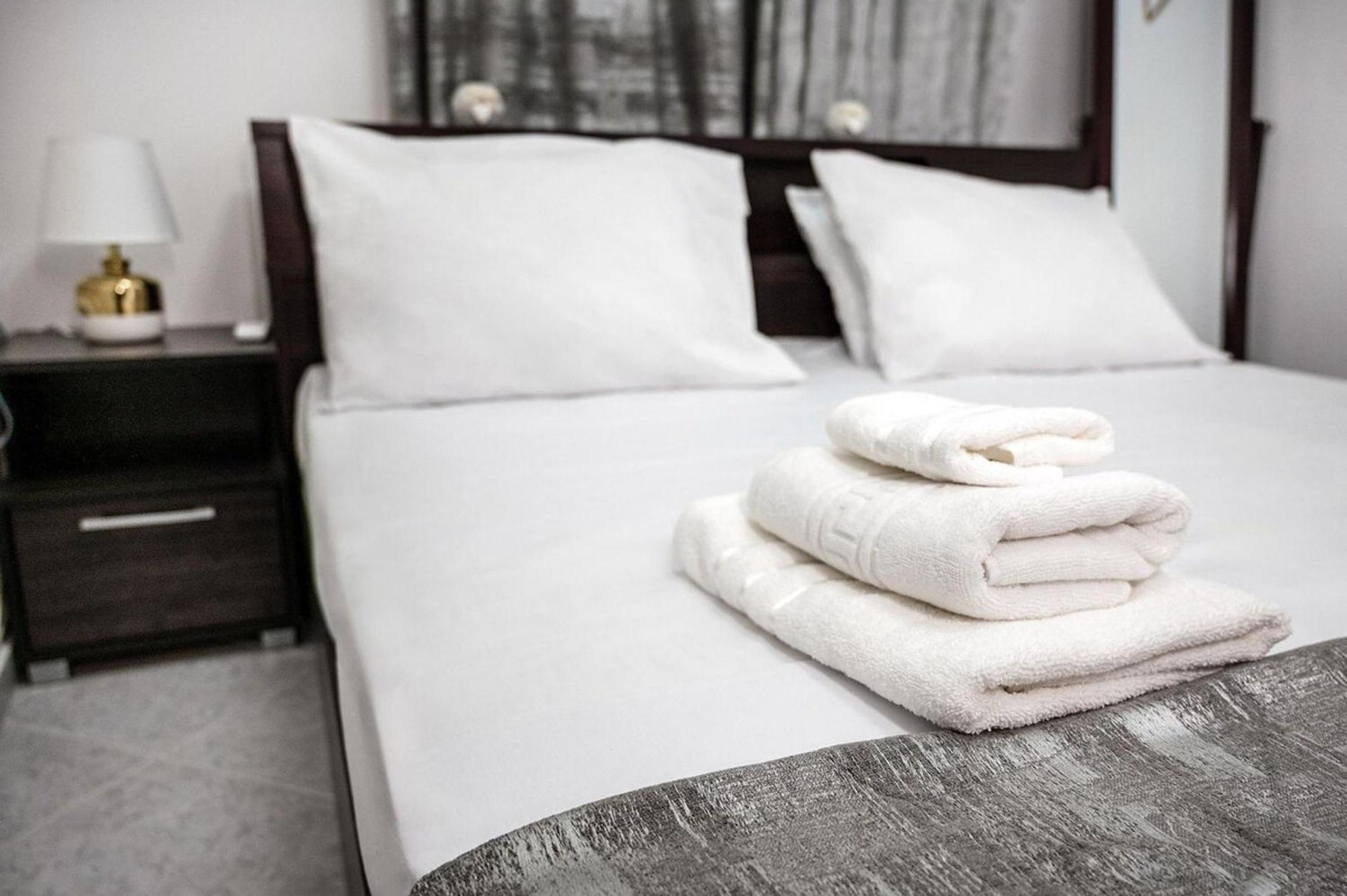 Ariadni Appartement *